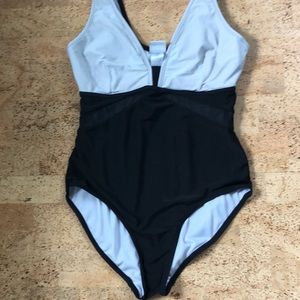 Everlast one piece swimsuit